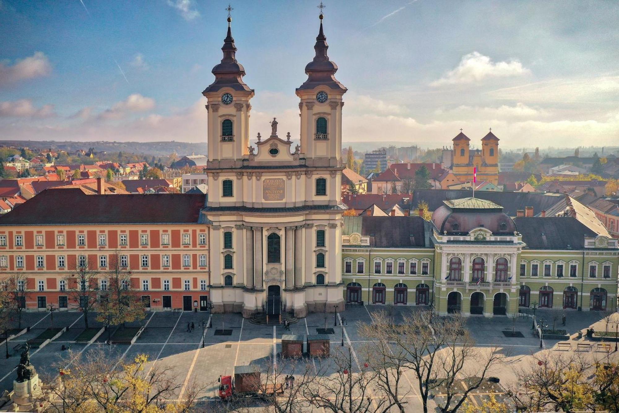 Eger Tower View Apartment Exterior foto